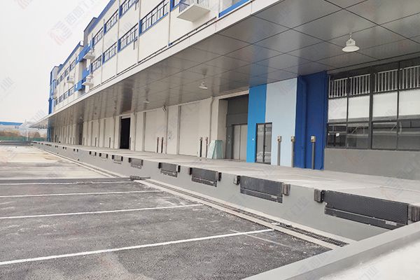 集装箱卸货平台 集装箱卸货平台